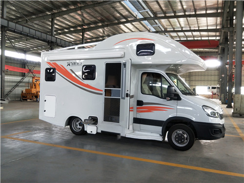 依维柯房车图片.jpg