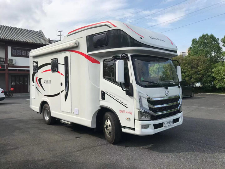 跃进轻卡H500房车