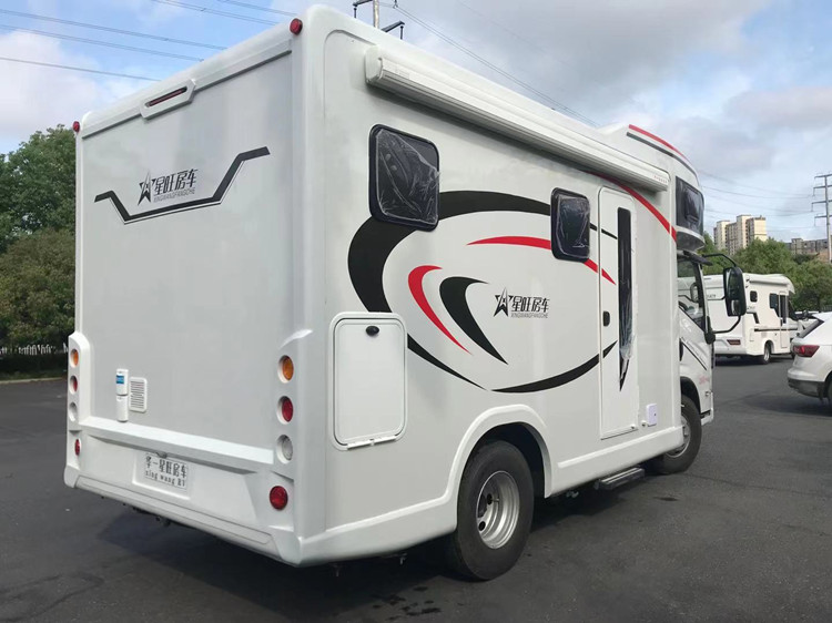 跃进轻卡H500房车
