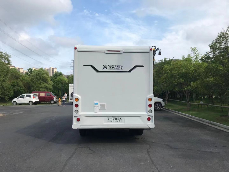 跃进轻卡H500房车