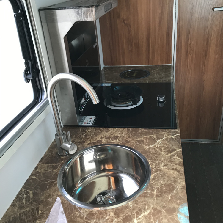 跃进轻卡H500房车