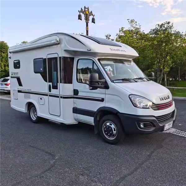 星旺房车刘芬15572204376