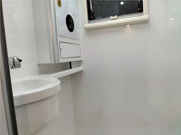 星旺房车刘芬15572204376