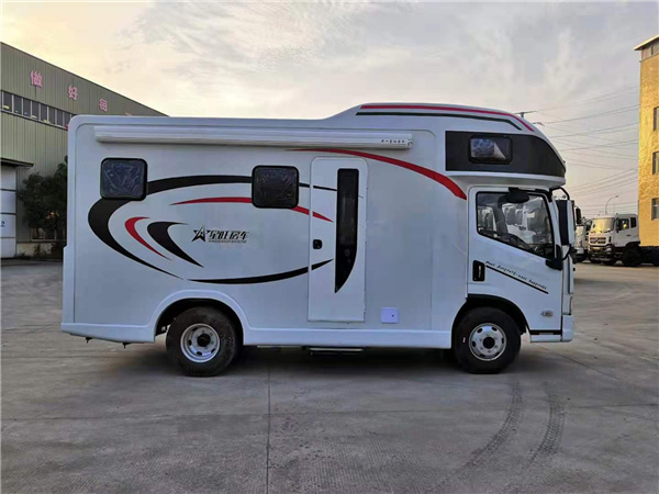 星旺房车刘芬15572204376