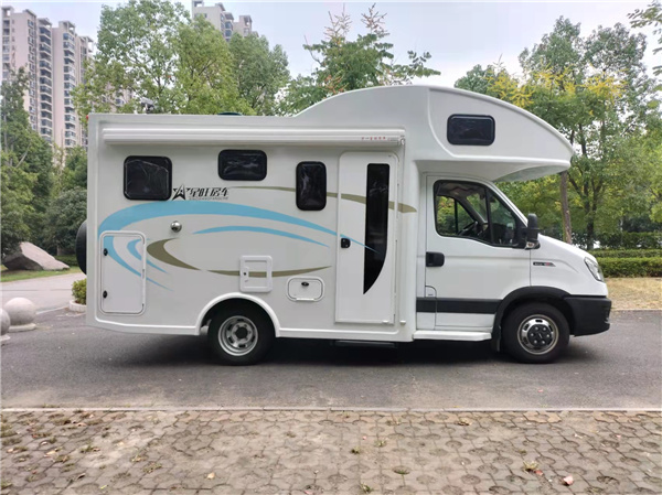 15572204376星旺房车