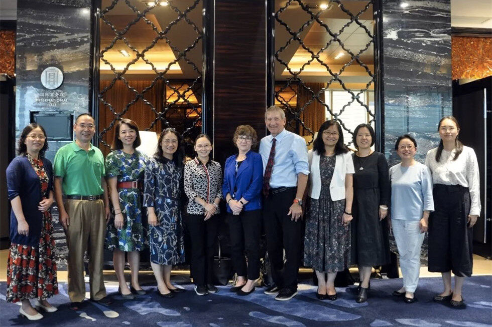 日韩乱码人妻无码系列